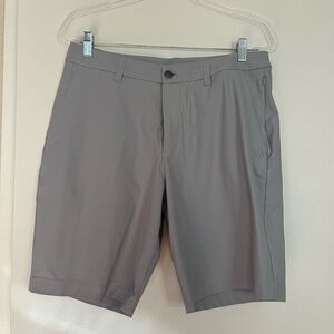 lululemon ABC Classic Fit Short in SEAL GREY